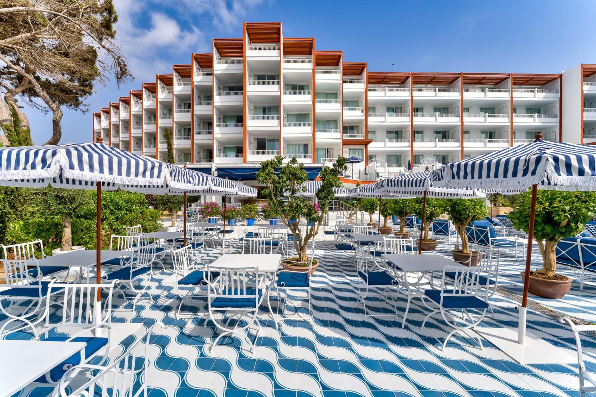 Hotel Mongibello Ibiza (Adults Only) Santa Eularia des Riu Esterno foto